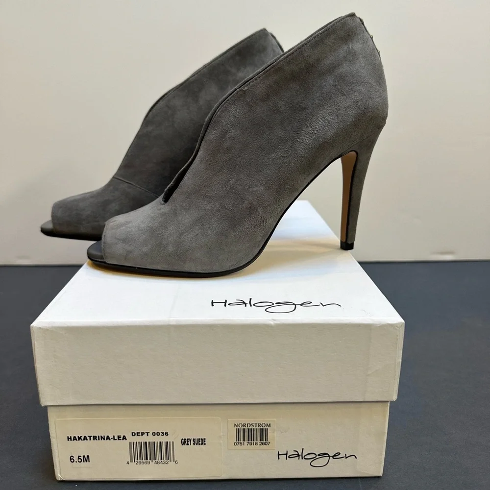 NWT Suede Halogen Katrina Peep-Toe Heeled Booties - Picture 4 of 8
